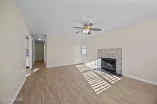 1109 Shroyer Cir, Jacksonville, NC 28540 - Photo 2