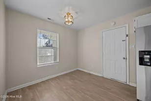 1109 Shroyer Cir, Jacksonville, NC 28540 - Photo 16