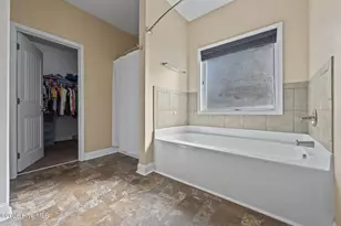 304 Bear Run, Maple Hill, NC 28454 - Photo 18