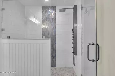 129 N Middleton Avenue, Oak Island, NC 28465 - Photo 34