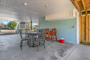 129 N Middleton Ave, Oak Island, NC 28465 - Photo 56