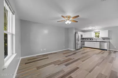 1004 S 8th Street, Wilmington, NC 28401 - Photo 4
