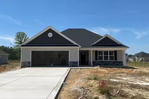 103 Nova Pl, Pikeville, NC 27863 - Photo 1