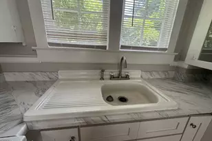 350 W Connecticut Ave, Southern Pines, NC 28387 - Photo 32