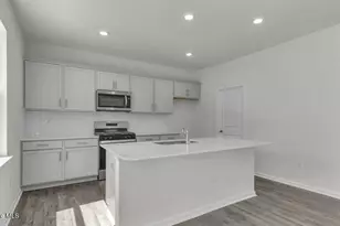 310 Hartfield Ave, Raeford, NC 28376 - Photo 8