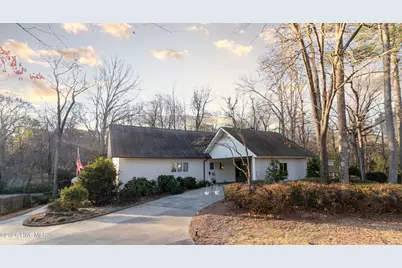 1015 Cardinal Drive NW, Wilson, NC 27896 - Photo 2