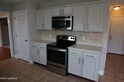 407 Sundown Court, Hubert, NC 28539 - Photo 10