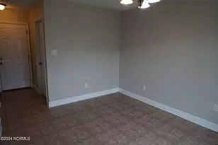 407 Sundown Ct, Hubert, NC 28539 - Photo 14