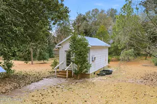 138 W Moore St, Candor, NC 27229 - Photo 40