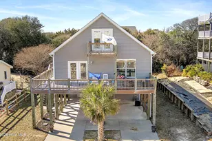 127 Eastview Dr, Emerald Isle, NC 28594 - Photo 4