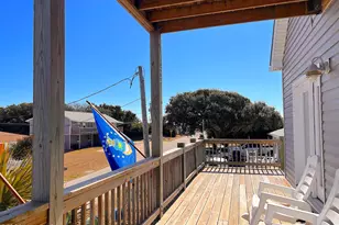 127 Eastview Dr, Emerald Isle, NC 28594 - Photo 6
