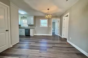903 E Balsey St, Clinton, NC 28328 - Photo 10