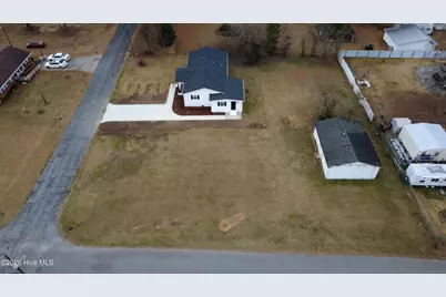 903 E Balsey Street, Clinton, NC 28328 - Photo 26