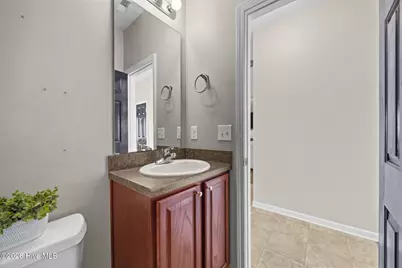 106 Dukes Lake Circle, Richlands, NC 28574 - Photo 14