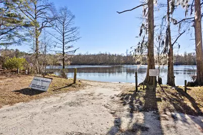 286 Gooseneck Road W, Rocky Point, NC 28457 - Photo 4