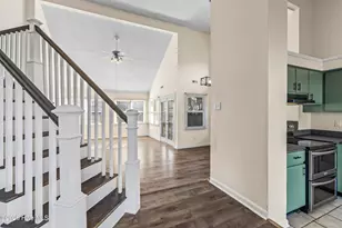 493 Hemlock Dr, Jacksonville, NC 28546 - Photo 6