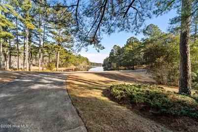 15620 Fox Lane, Wagram, NC 28396 - Photo 10