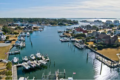 105 Alexandra Court And Boat Slip #24, Morehead City, NC 28557 - Photo 52