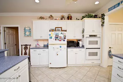 105 Alexandra Court And Boat Slip #24, Morehead City, NC 28557 - Photo 14