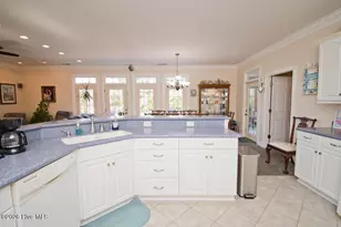 105 Alexandra Ct, Morehead City, NC 28557 - Photo 10