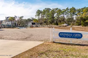 105 Alexandra Ct, Morehead City, NC 28557 - Photo 48