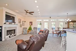 105 Alexandra Ct, Morehead City, NC 28557 - Photo 8