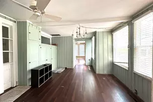 130 E Main St, Rose Hill, NC 28458 - Photo 14