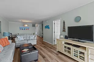 1308 Carolina Beach Ave N, Carolina Beach, NC 28428 - Photo 10