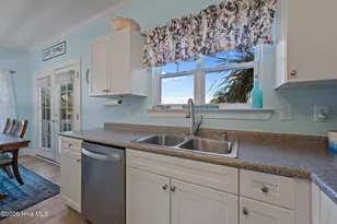615 N New River Dr, Surf City, NC 28445 - Photo 16