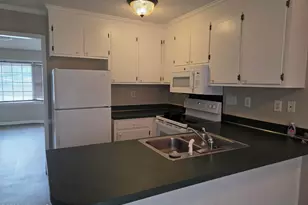 914 Spring Forest Rd, Greenville, NC 27834 - Photo 16