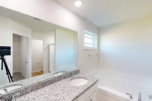105 Gorman Pl, La Grange, NC 28551 - Photo 12