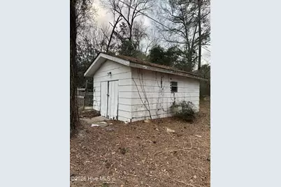 131 Pineway Street NE, Whiteville, NC 28472 - Photo 18