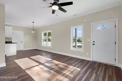 136 Macdonald Boulevard, Havelock, NC 28532 - Photo 6
