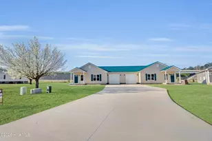 136 MacDonald Blvd, Havelock, NC 28532 - Photo 34