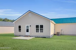 136 MacDonald Blvd, Havelock, NC 28532 - Photo 4