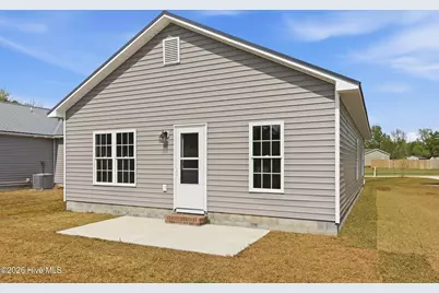 134 Macdonald Boulevard, Havelock, NC 28532 - Photo 4