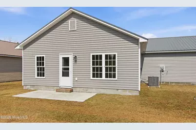 132 Macdonald Boulevard, Havelock, NC 28532 - Photo 4
