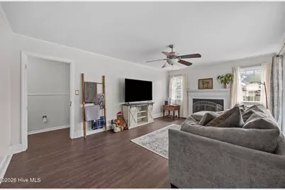 104 W Old Road, Lillington, NC 27546 - Photo 6