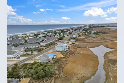 819 S Topsail Drive, Surf City, NC 28445 - Photo 42