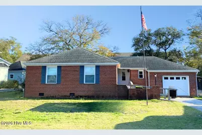 511 W St George Street, Southport, NC 28461 - Photo 8