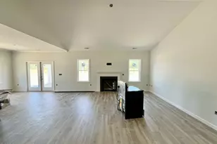 313 Creeks Edge Dr, Pikeville, NC 27863 - Photo 4