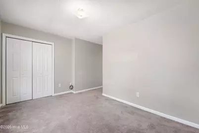 977 W Pueblo Drive, Jacksonville, NC 28546 - Photo 14