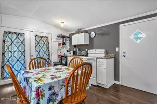 2924 Burnsville St SW, Supply, NC 28462 - Photo 6