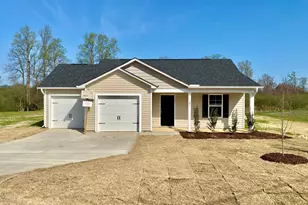 107 Slew Ct, Fremont, NC 27830 - Photo 2
