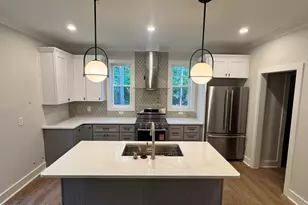 636 Willow Ln, Vass, NC 28394 - Photo 6