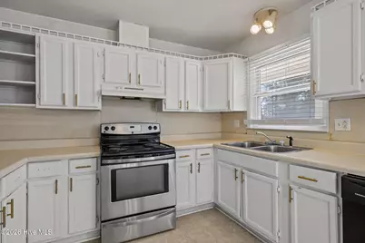 110 Speight Street, Havelock, NC 28532 - Photo 12