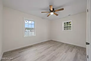 211 S Jackson St, Beulaville, NC 28518 - Photo 22
