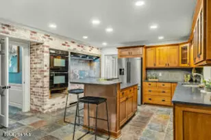 52 Dogwood Acres Dr, Chapel Hill, NC 27516 - Photo 18