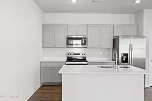 206 Kiera Ln NW, Supply, NC 28462 - Photo 6