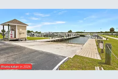 650 Cedar Point Boulevard #B25, Cedar Point, NC 28584 - Photo 32